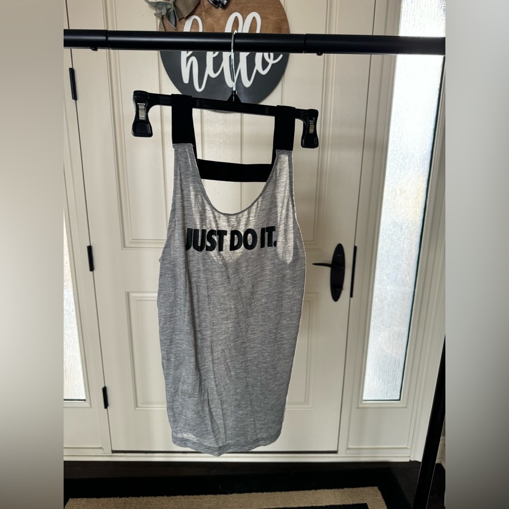 nike tank top